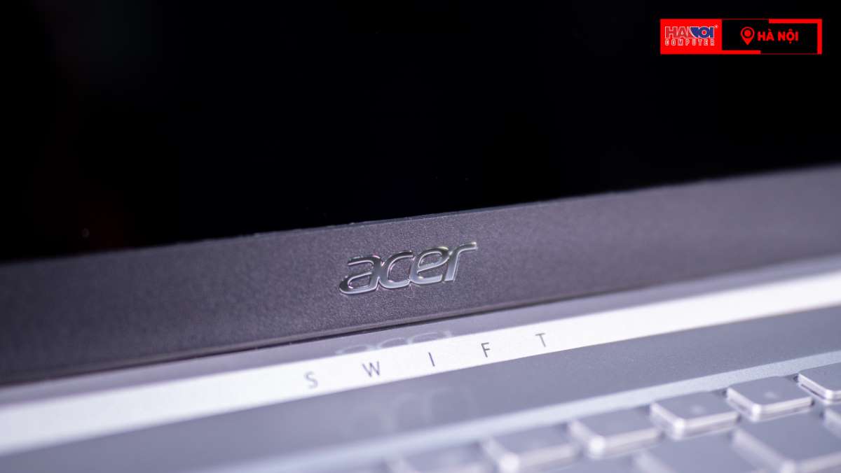 Laptop Acer Swift 3 Logo